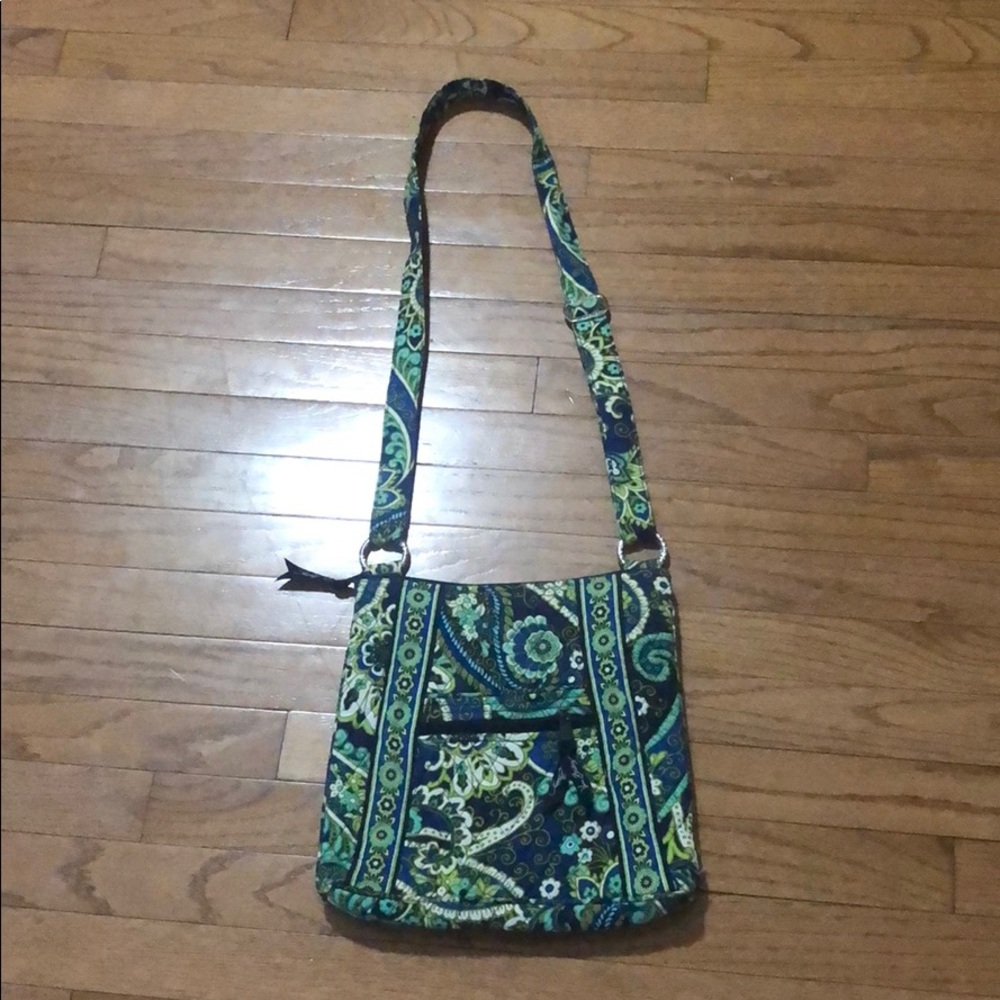 Vera Bradley iconic hipster purse